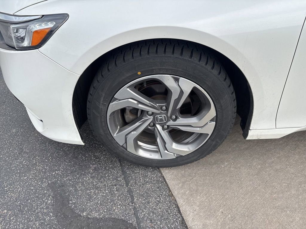 Used 2020 Honda Accord EX-L image 11