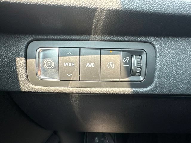 New 2026 Chevrolet Traverse Z71 w/ Enhanced Driving Package AWD/4WD image 14