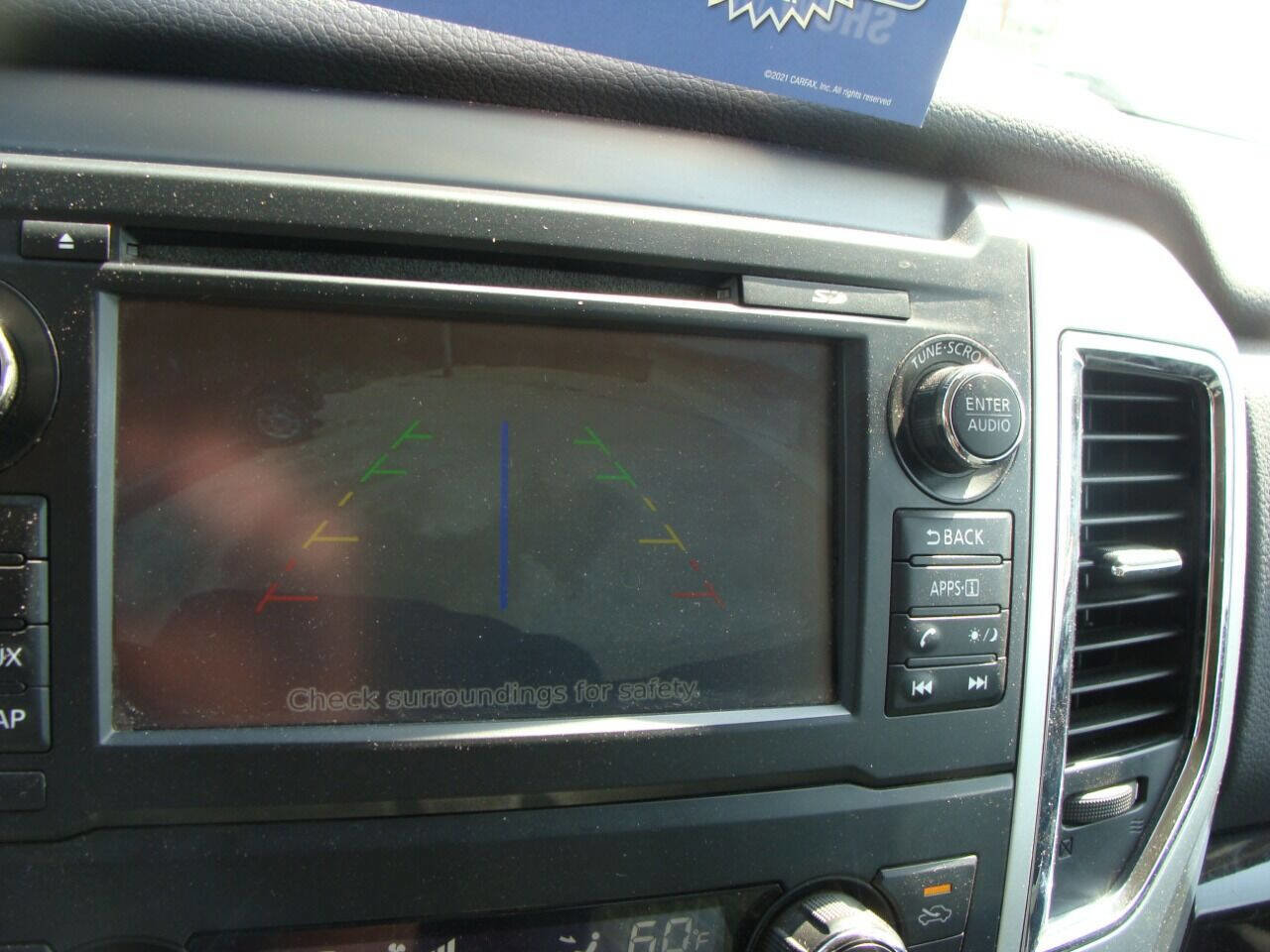 Used 2018 Nissan Titan SV w/ SV Convenience Package image 8