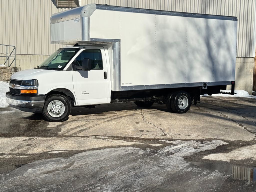 New 2026 Chevrolet Express 4500 w/ Power Convenience Package image 2