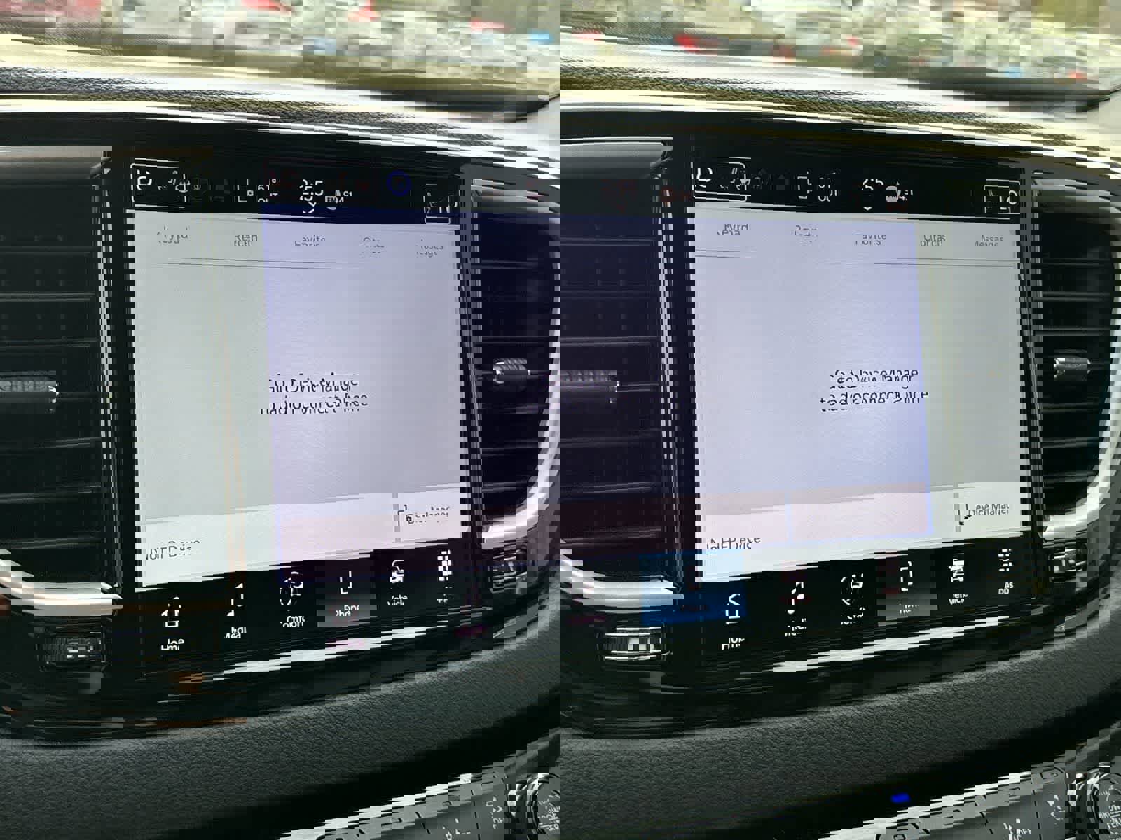 Certified 2024 Chrysler Pacifica Touring-L image 18