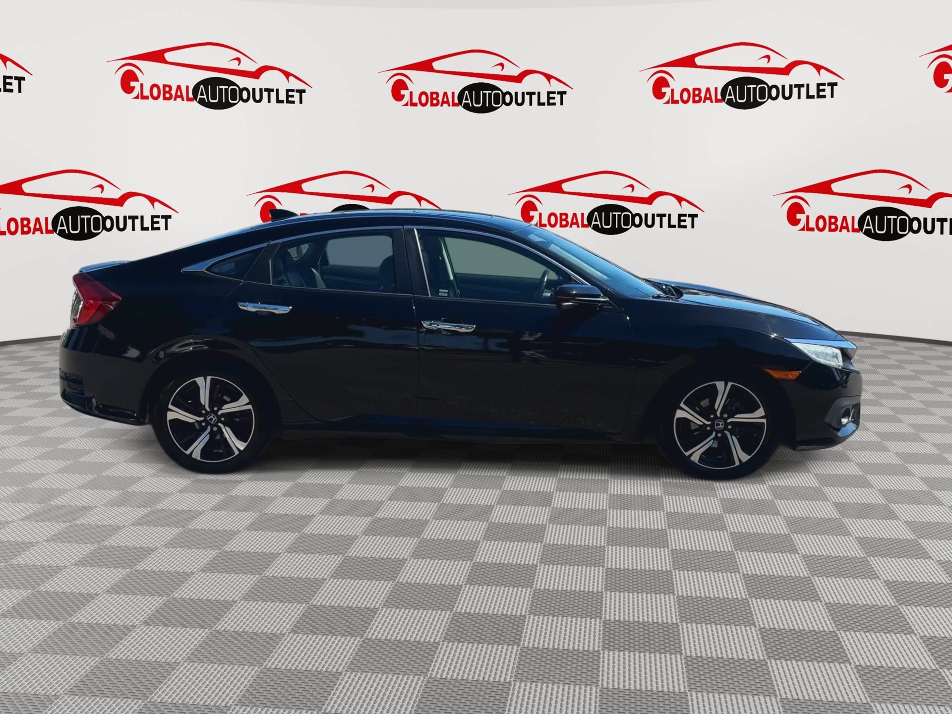 Used 2016 Honda Civic Touring image 9
