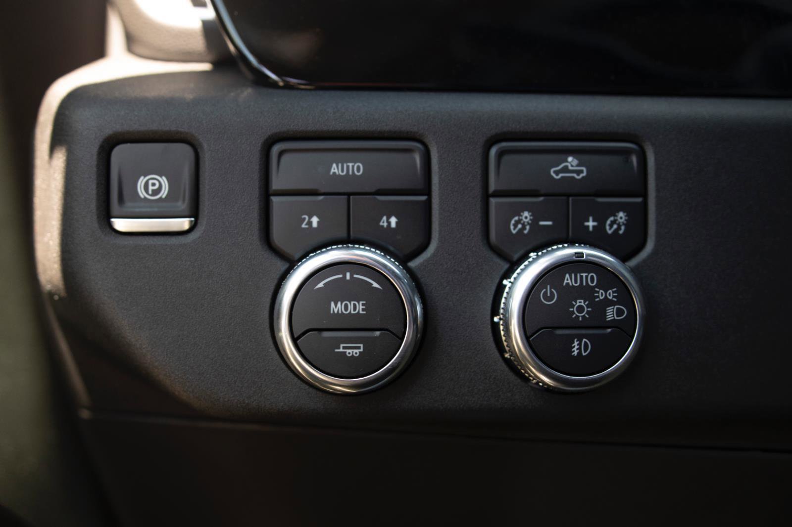 Used 2024 GMC Sierra 1500 Elevation AWD/4WD image 10