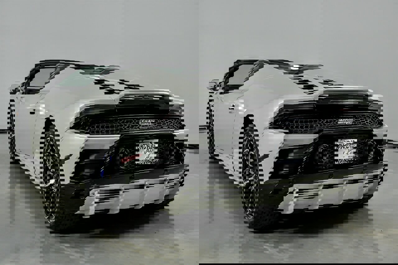 Used 2020 Lamborghini Huracan EVO image 10