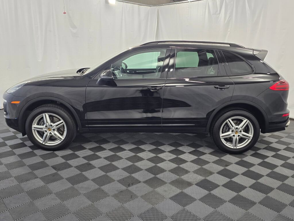 Used 2018 Porsche Cayenne image 2