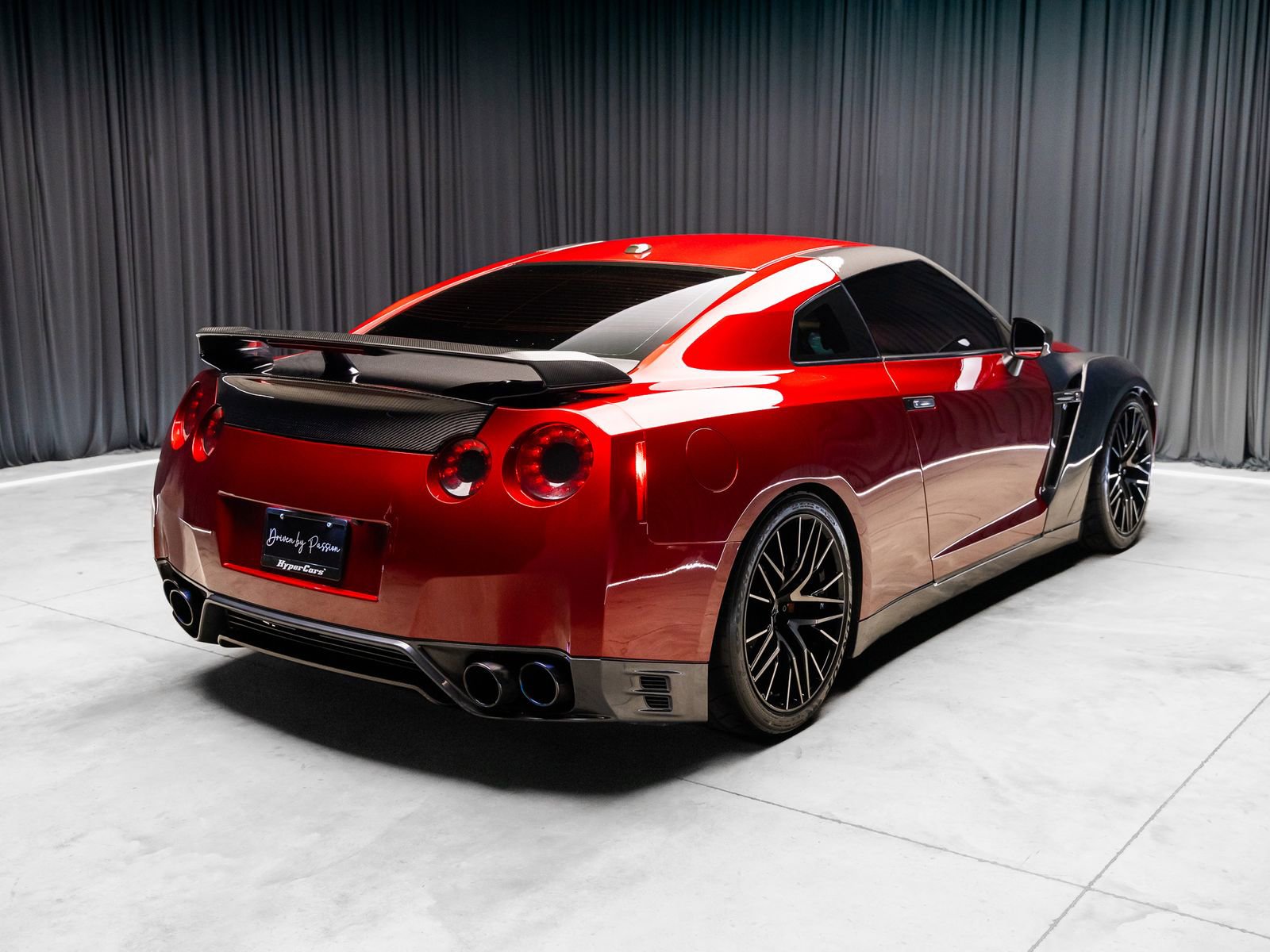 Used 2014 Nissan GT-R Premium AWD/4WD image 40