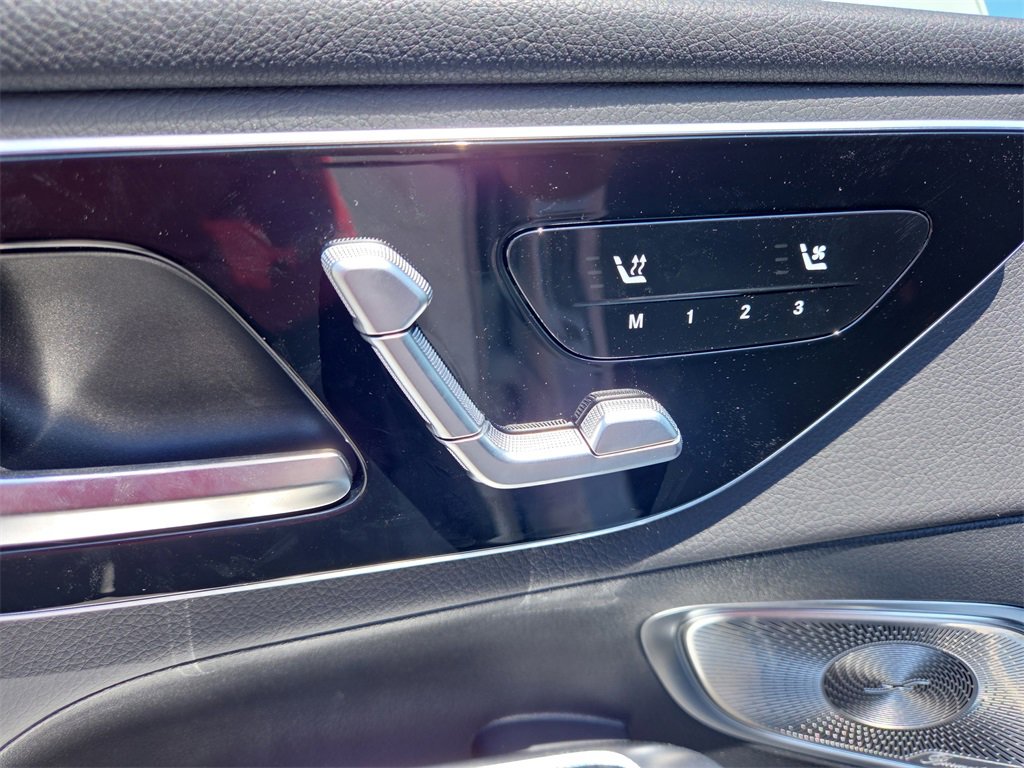 New 2025 Mercedes-Benz GLC 300 4MATIC image 11