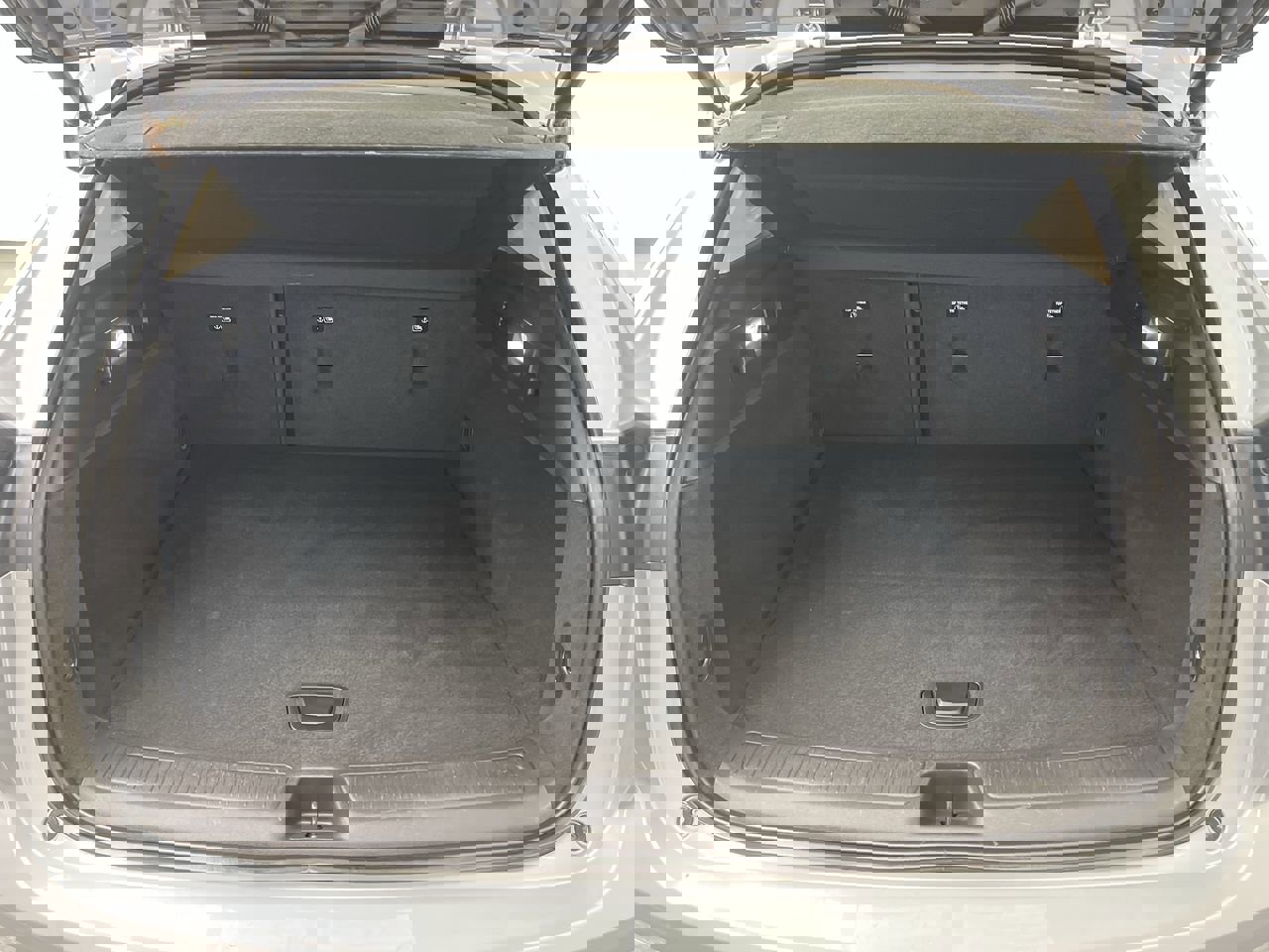 Used 2023 Buick Envision Avenir image 32