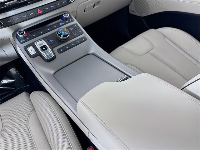 Used 2025 Hyundai Palisade Limited image 25