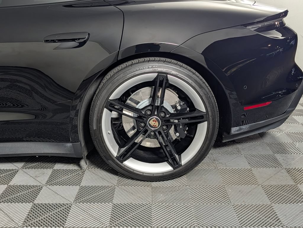 Certified 2024 Porsche Taycan 4S AWD/4WD image 12