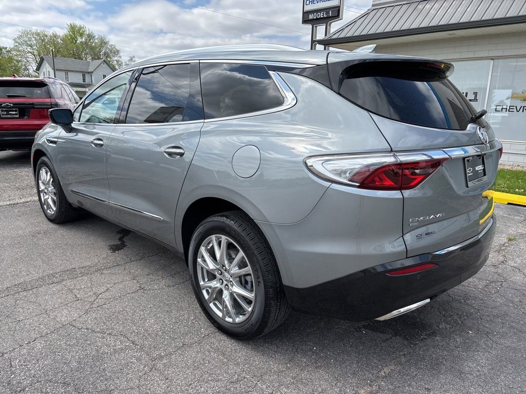 Used 2023 Buick Enclave Essence w/ Experience Buick Package AWD/4WD image 6
