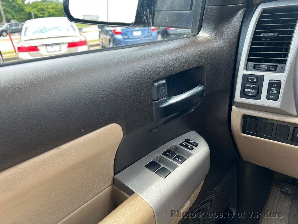 Used 2008 Toyota Sequoia SR5 w/ Moonroof & Roof Rack Pkg RWD image 9