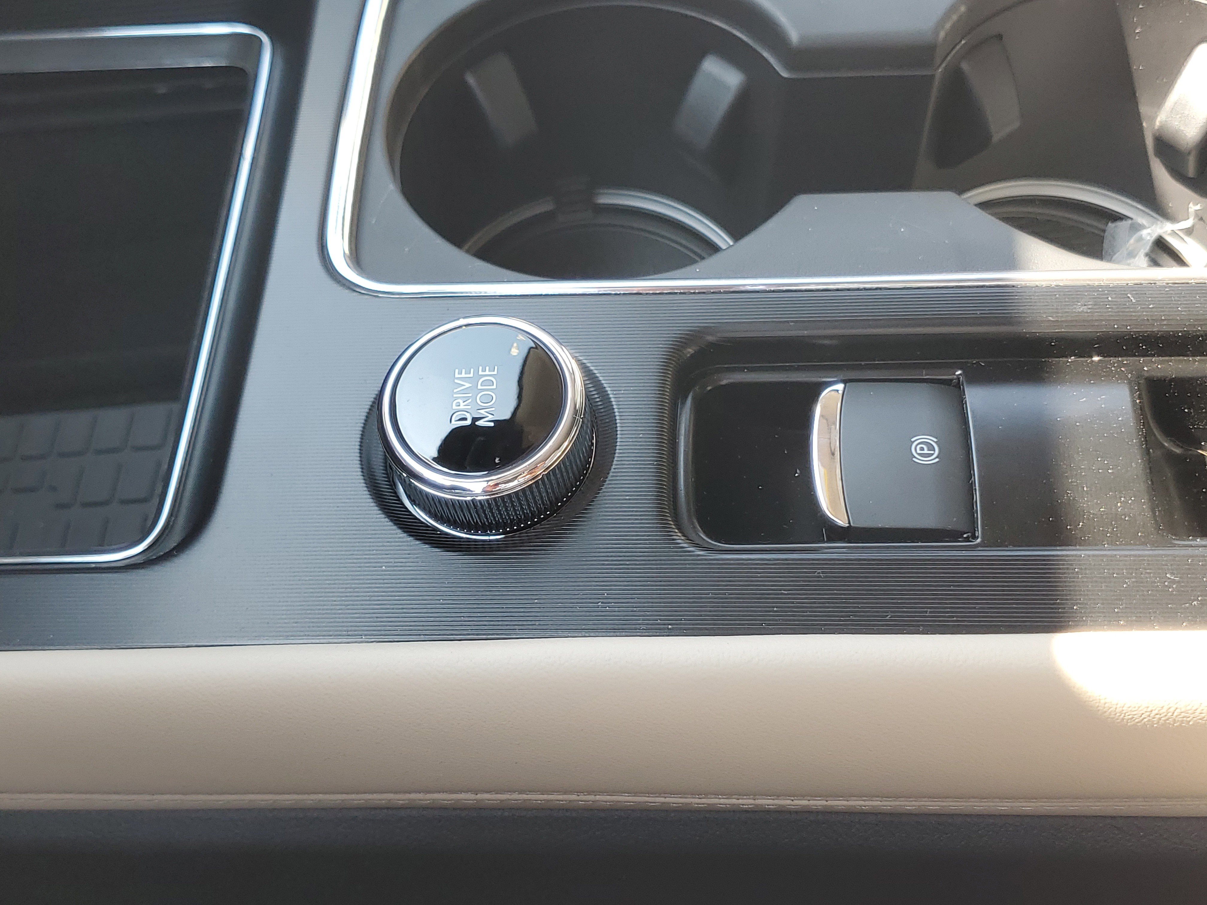 New 2026 Lincoln Corsair Premiere AWD/4WD image 24