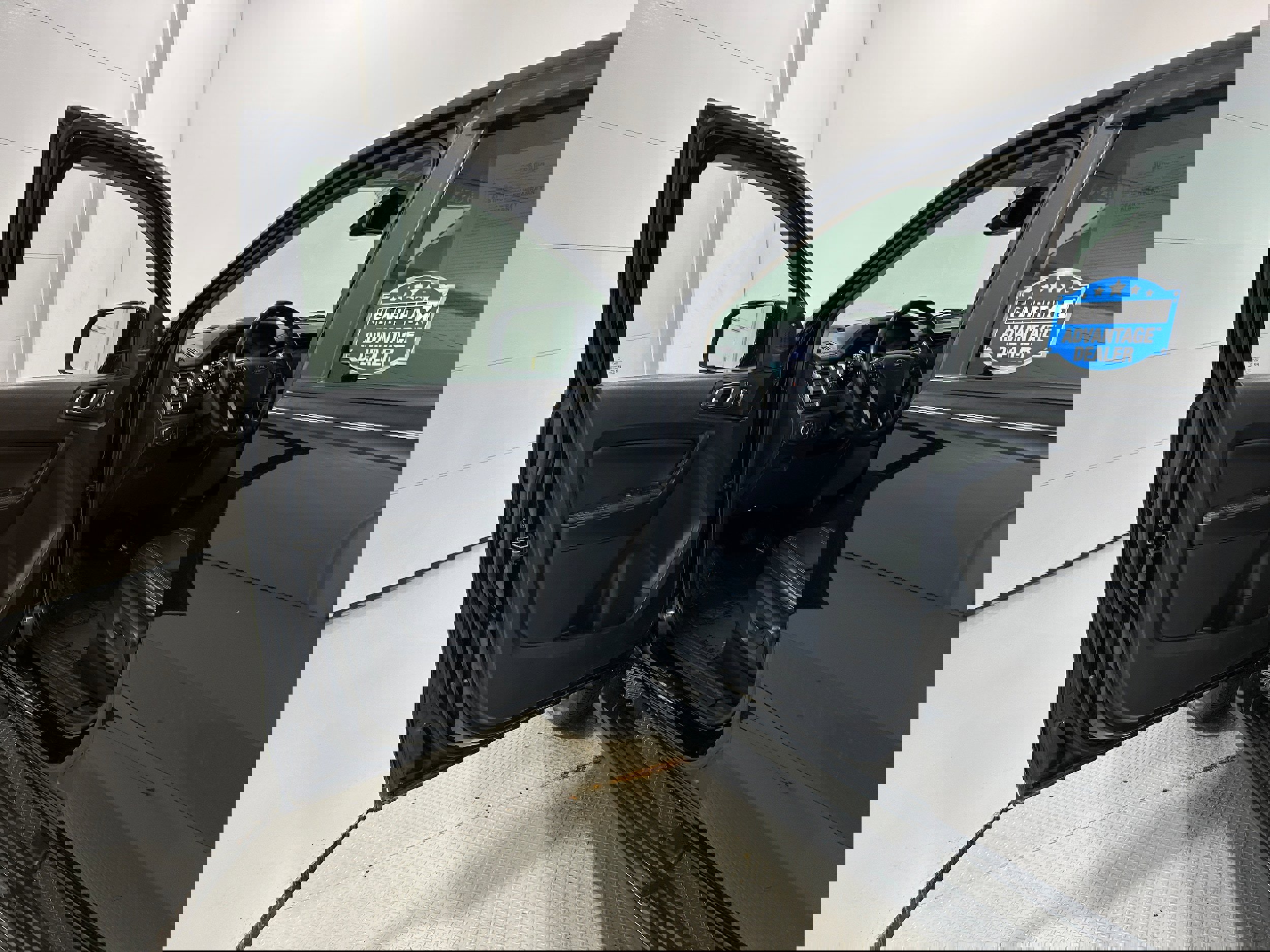 Used 2019 Ford Ranger Lariat w/ Black Appearance Package image 24