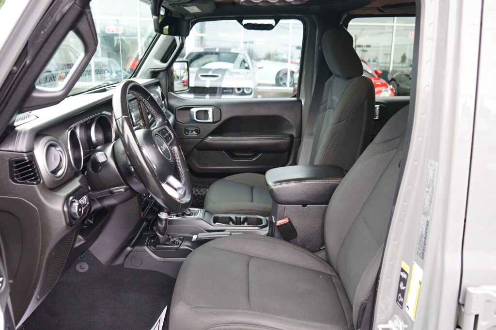 Used 2021 Jeep Wrangler Unlimited Sahara image 11