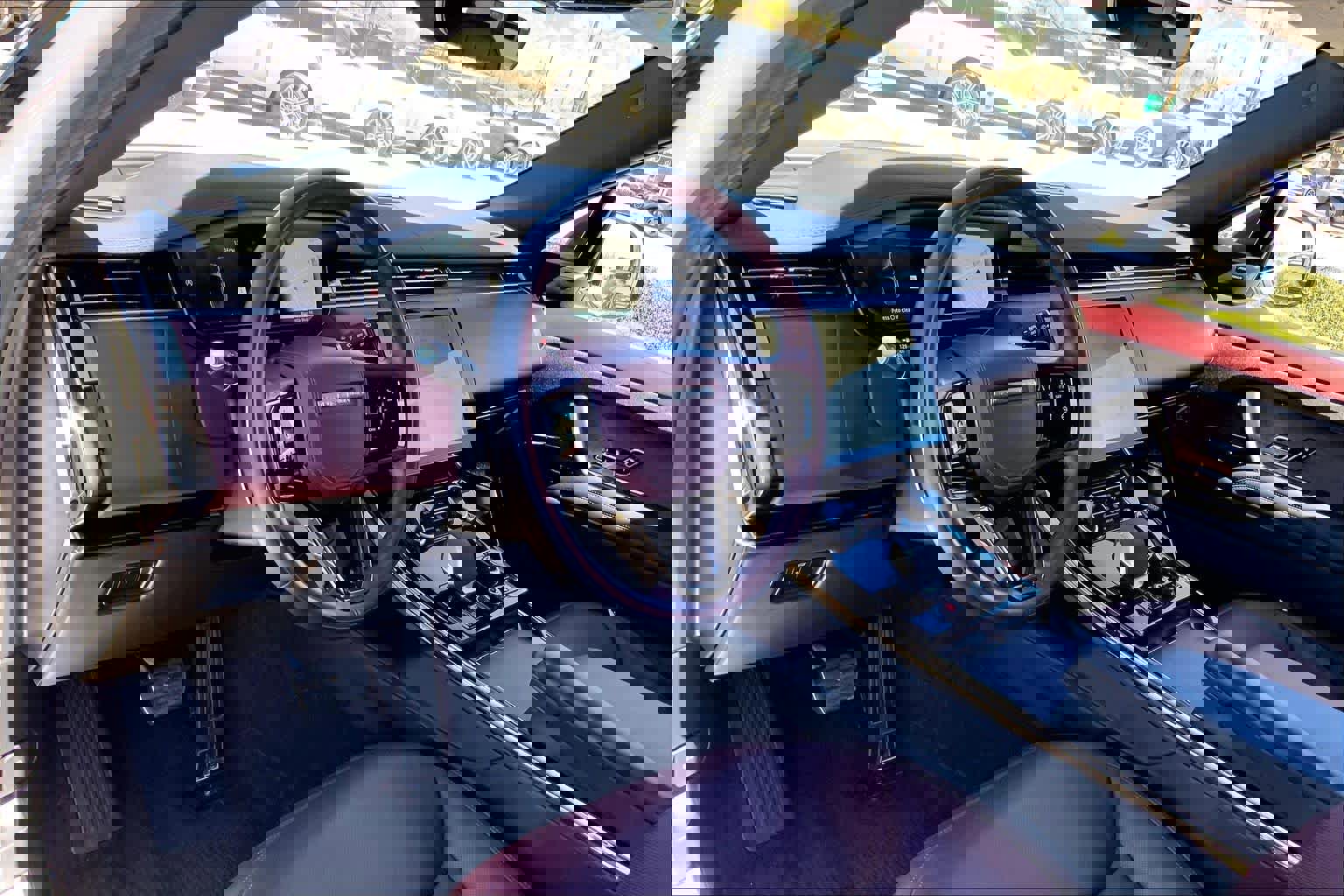 Used 2023 Land Rover Range Rover Sport SE Dynamic image 17