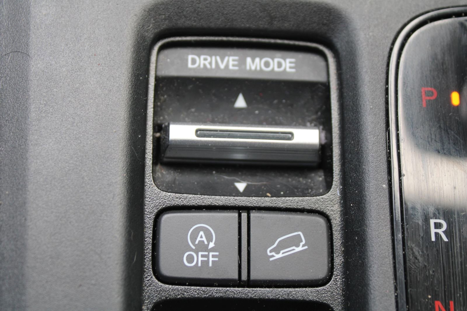 Used 2025 Honda CR-V EX-L image 38