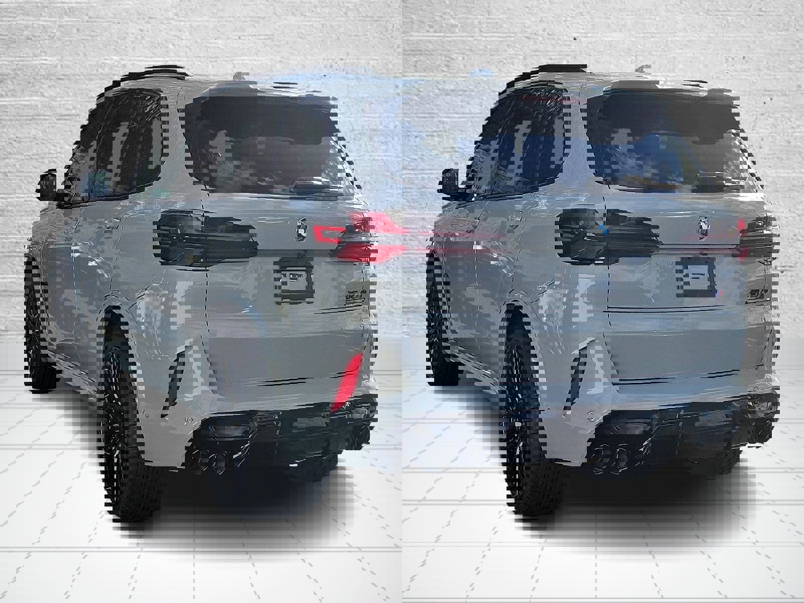 New 2026 BMW X5 M Competition w/ Executive Package image 3