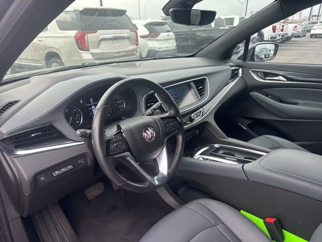 Used 2024 Buick Enclave Premium image 11