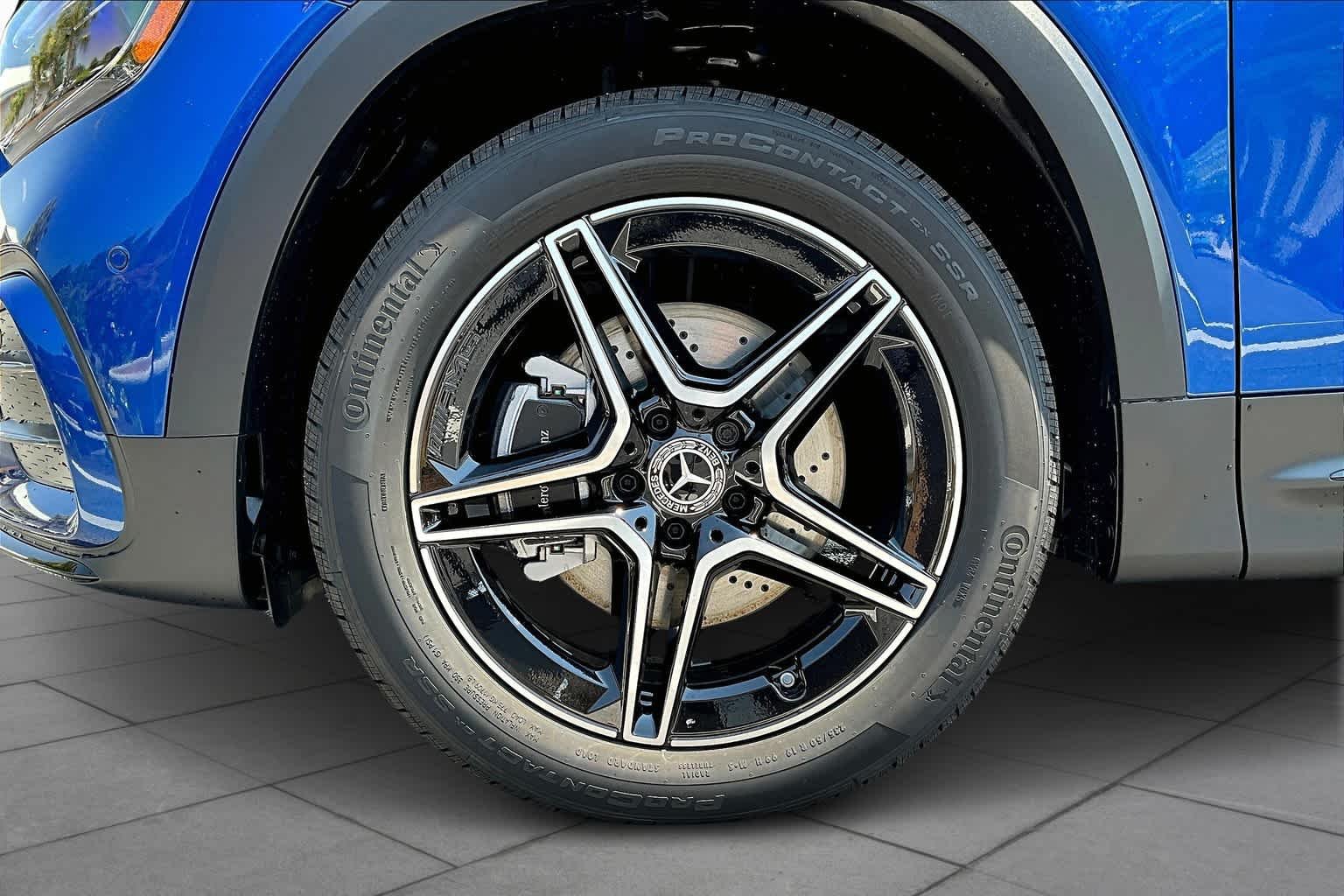 Certified 2024 Mercedes-Benz GLB 250 image 17