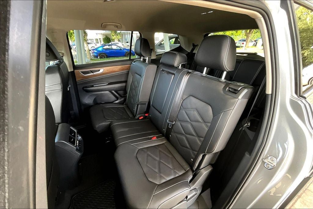 New 2026 Volkswagen Atlas SE FWD image 19