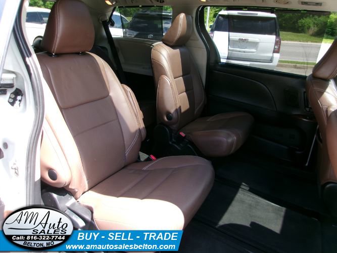 Used 2015 Toyota Sienna Limited Premium AWD/4WD image 17