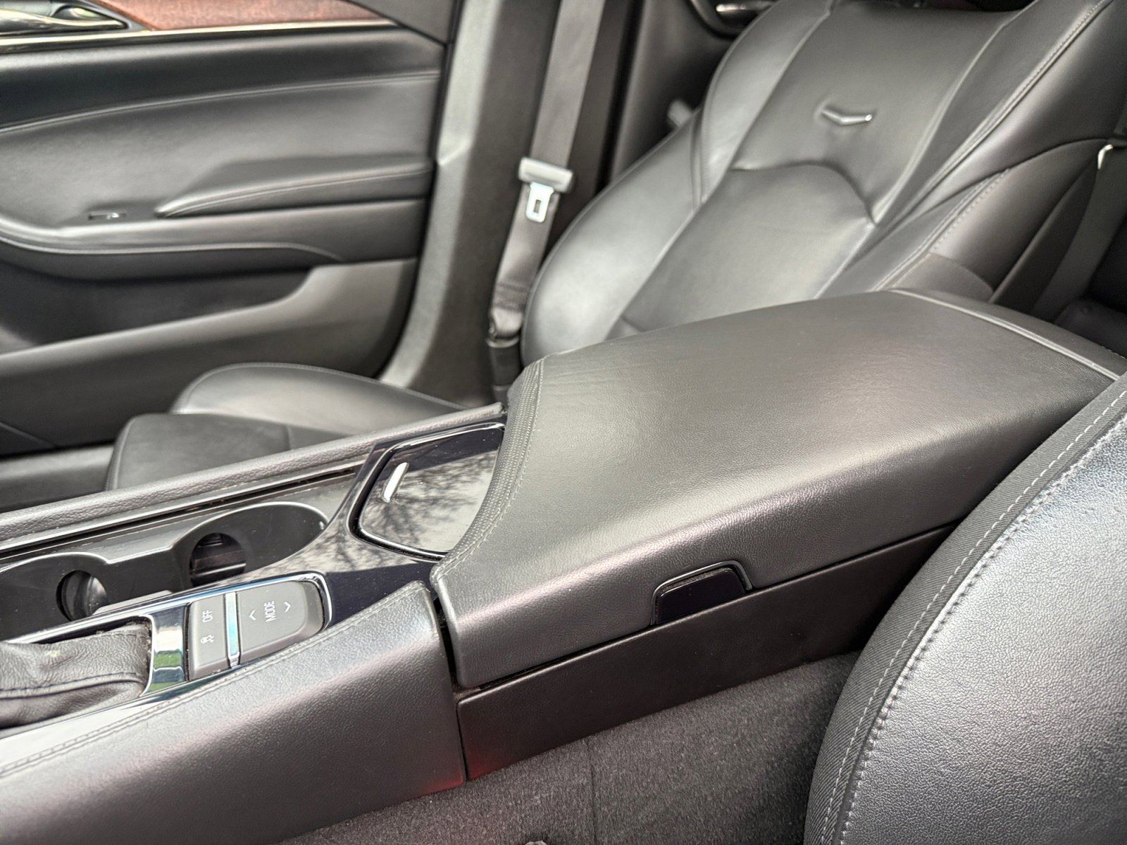 Used 2017 Cadillac CTS Luxury image 14