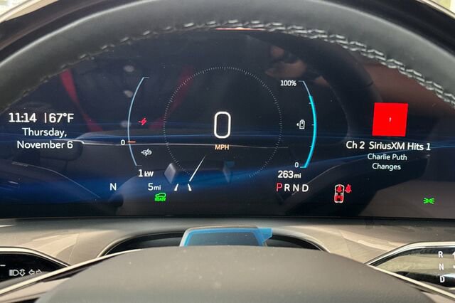 New 2026 Cadillac Vistiq Sport image 25