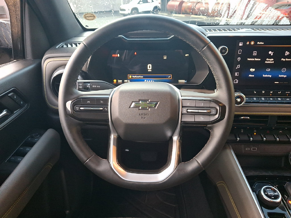 Used 2024 Chevrolet Colorado ZR2 w/ Safety Package AWD/4WD image 19