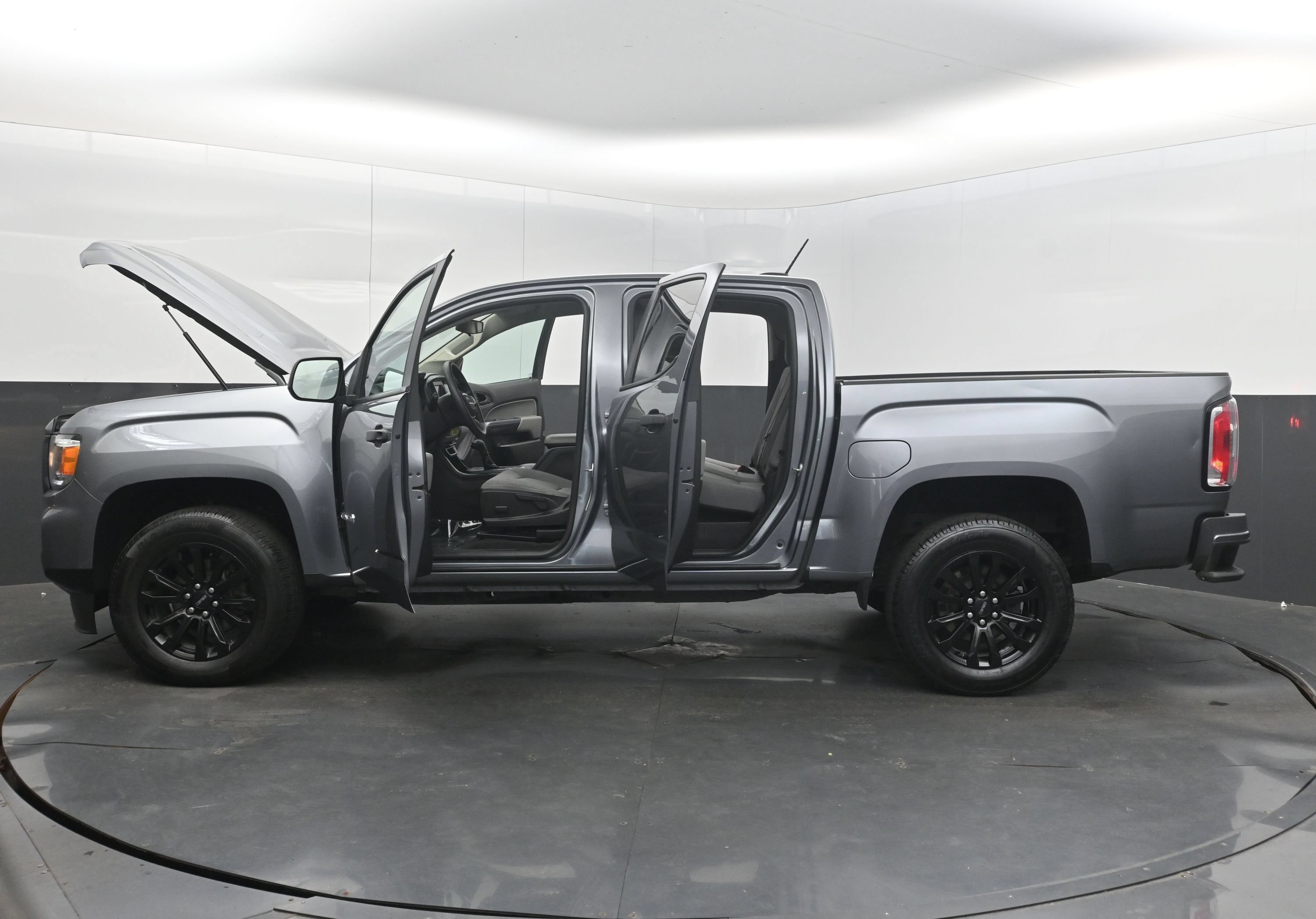 Used 2021 GMC Canyon Elevation Standard w/ Convenience Package RWD image 43