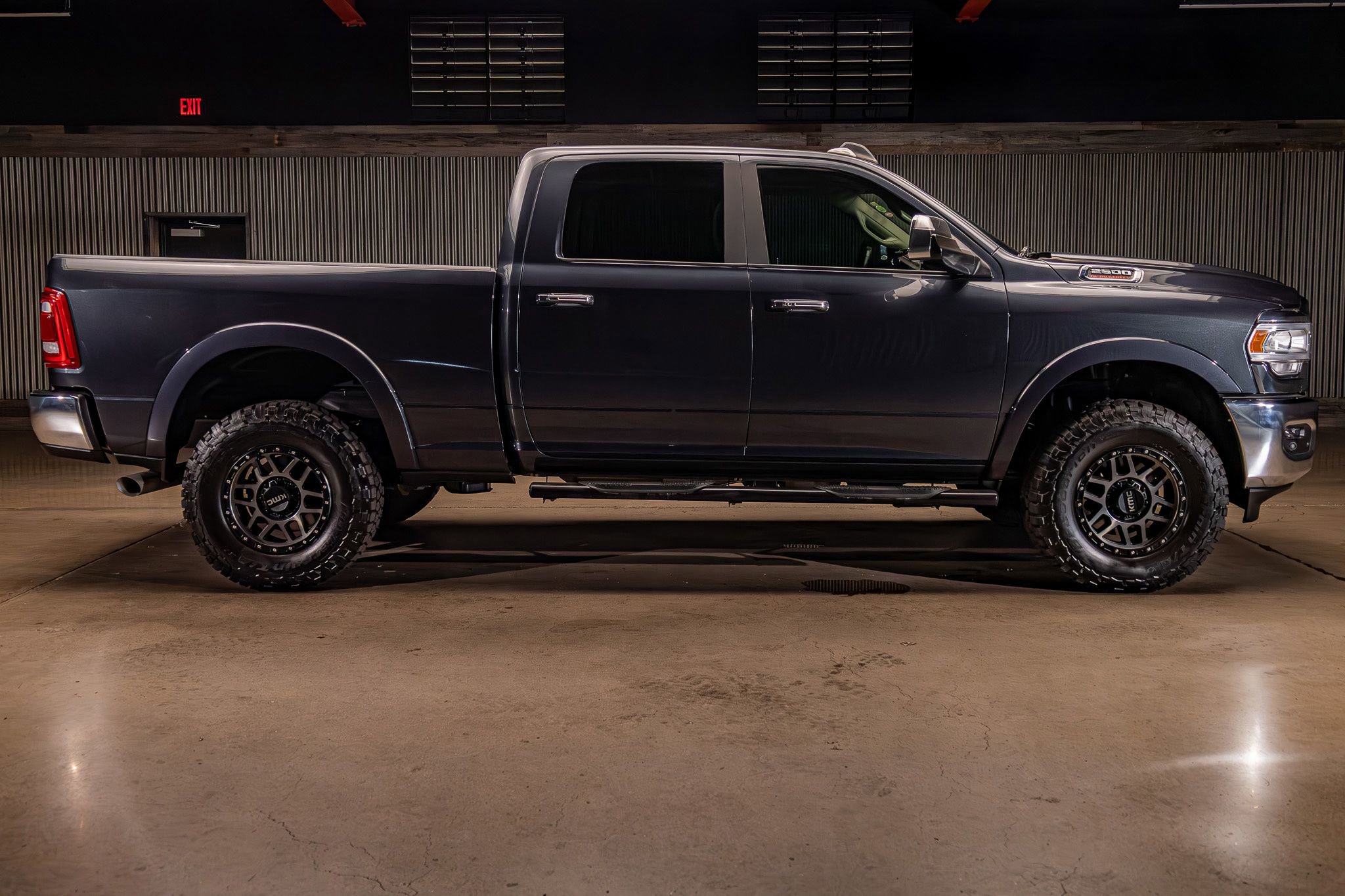 Used 2021 RAM 2500 Laramie AWD/4WD image 9