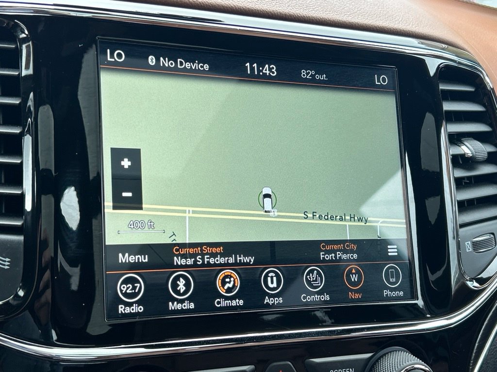 Used 2019 Jeep Grand Cherokee Summit AWD/4WD image 34