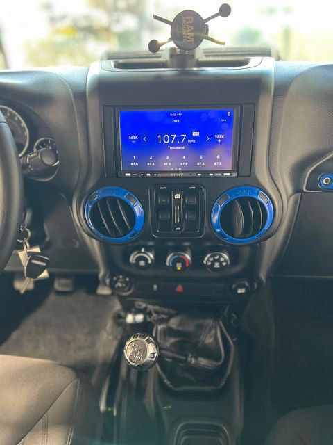 Used 2017 Jeep Wrangler Unlimited Sport w/ Quick Order Package 23S image 25