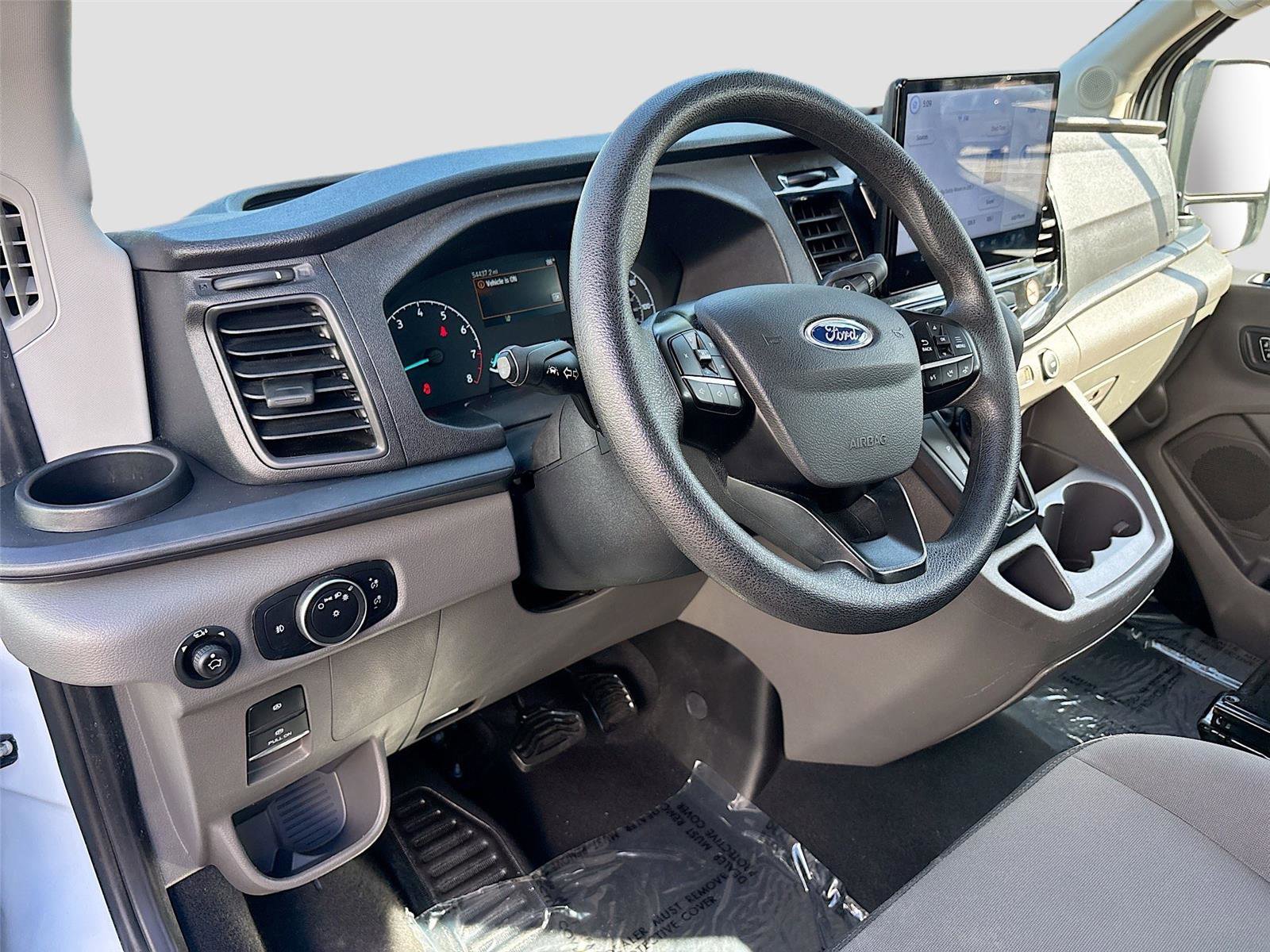 Used 2023 Ford Transit 350 XLT RWD image 9