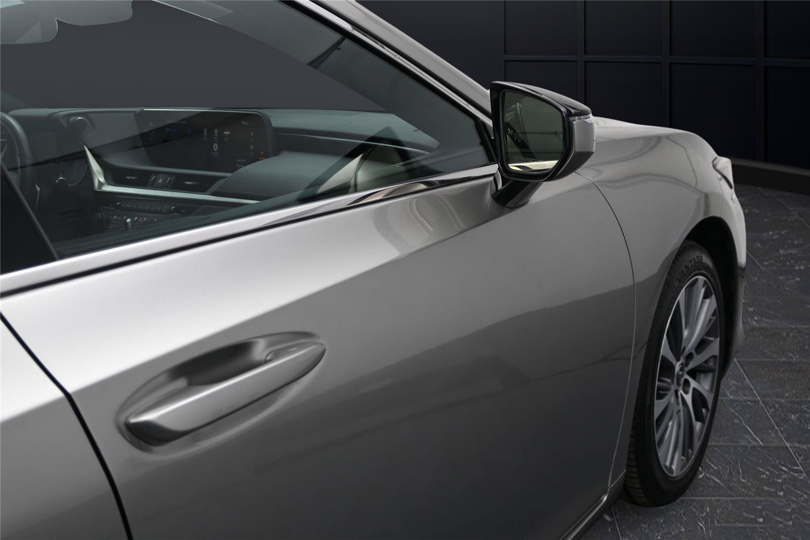 Used 2019 Lexus ES 350 FWD image 15
