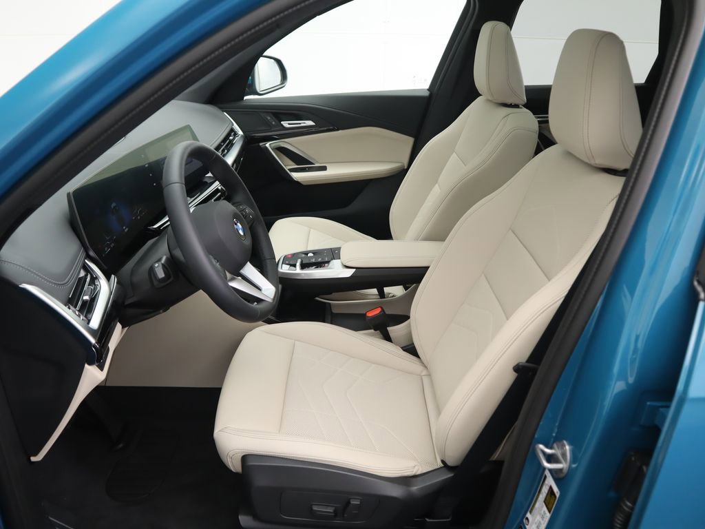 Used 2025 BMW X1 xDrive28i w/ Convenience Package image 21