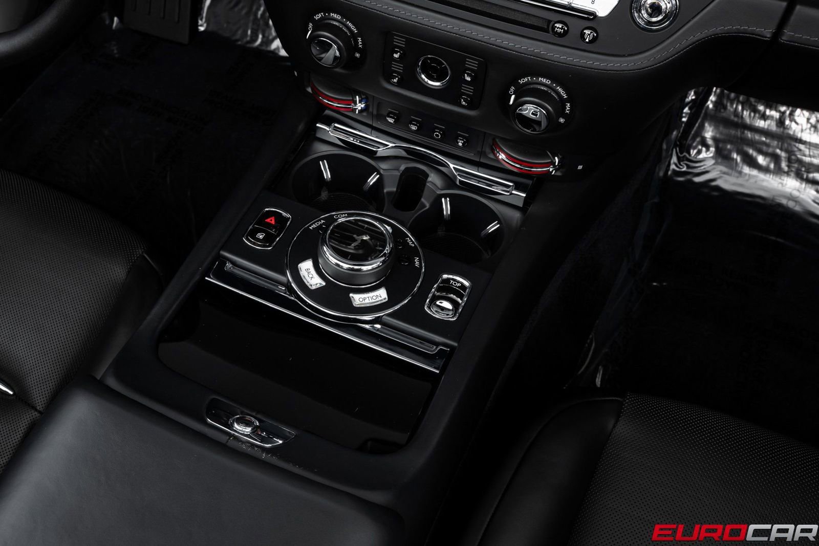 Used 2019 Rolls-Royce Dawn image 29