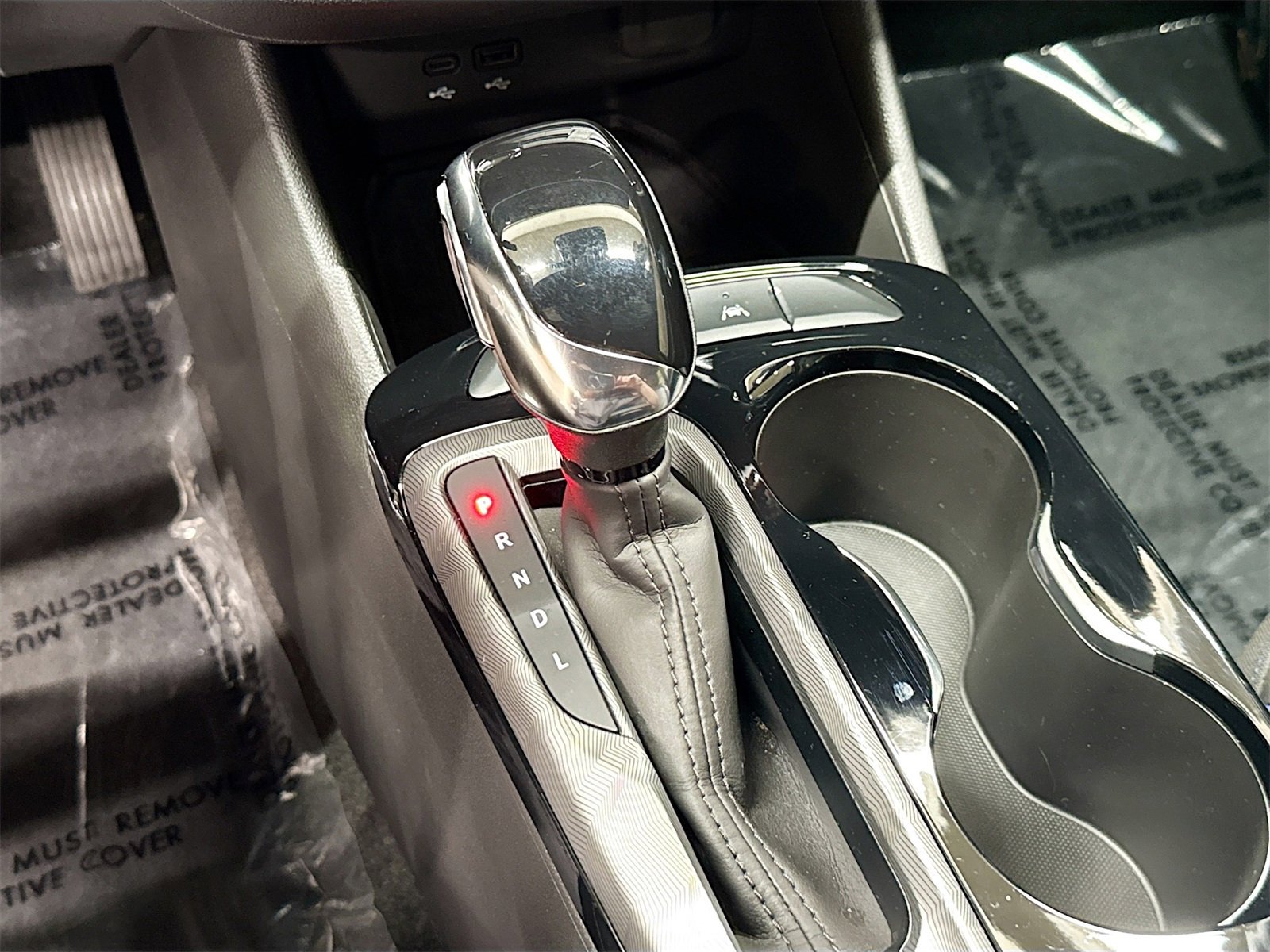 Certified 2024 Buick Envista Sport Touring image 16