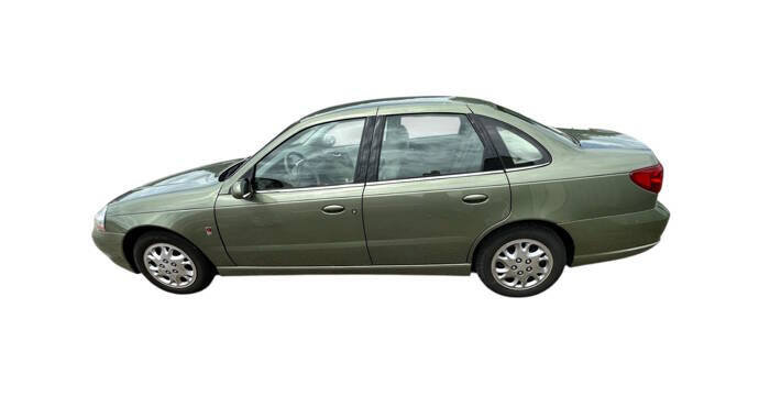 Used 2003 Saturn L-Series L200 w/ Convenience Pkg FWD image 2