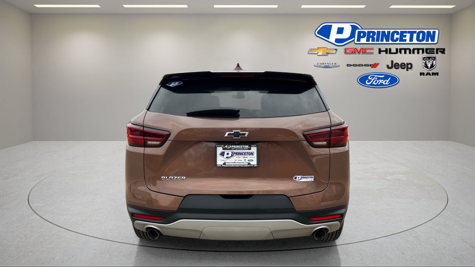 Used 2023 Chevrolet Blazer LT w/ Driver Confidence Package FWD image 6