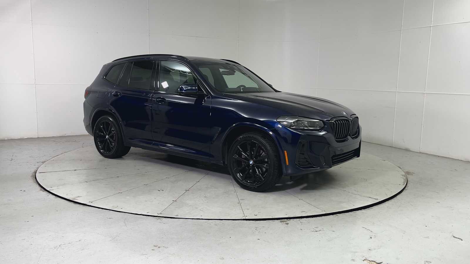 Used 2023 BMW X3 xDrive30i w/ M Sport Package image 8