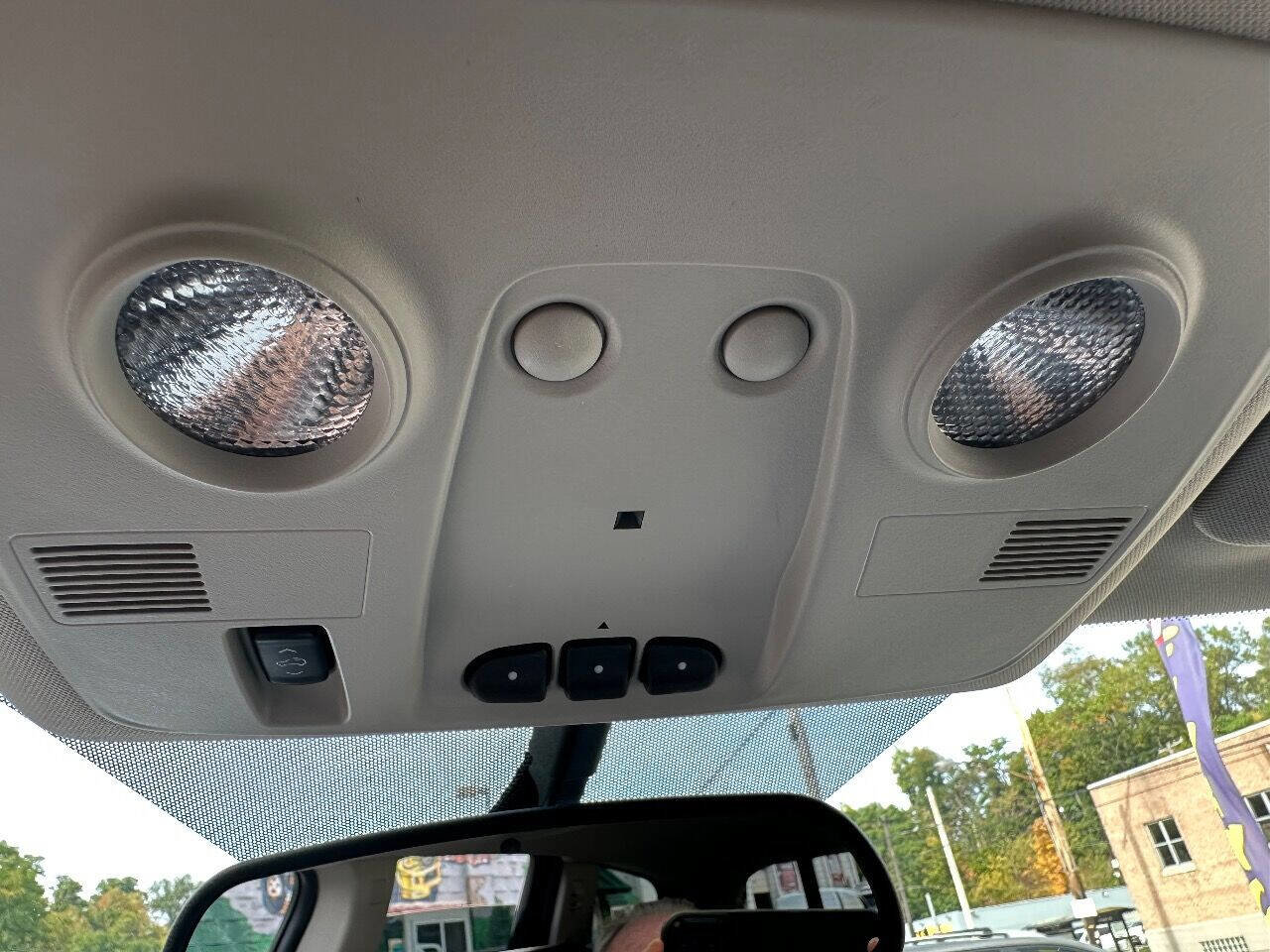 Used 2016 Chevrolet Traverse LT image 20