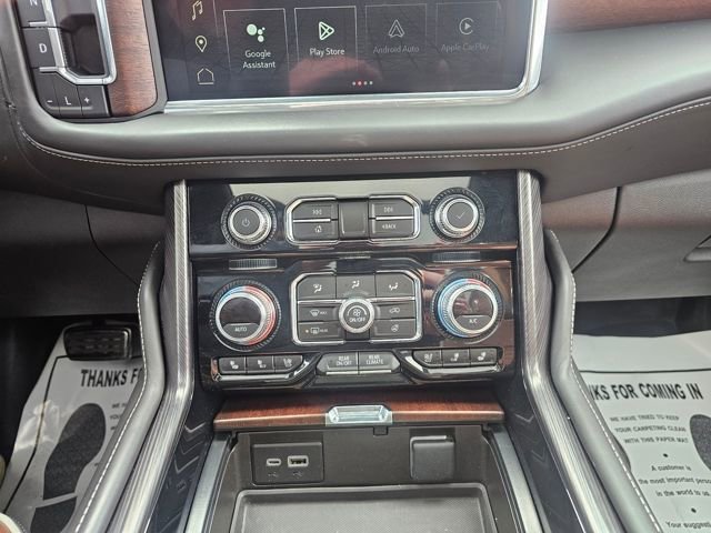 Used 2023 GMC Yukon Denali Ultimate w/ LPO, Floor Liner Package image 16