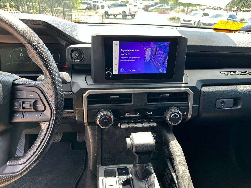 Used 2025 Toyota Tacoma SR AWD/4WD image 24