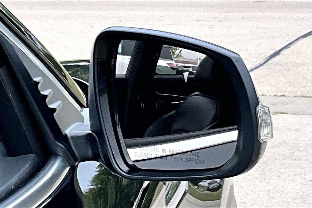 Certified 2023 INFINITI QX55 Essential AWD/4WD image 23