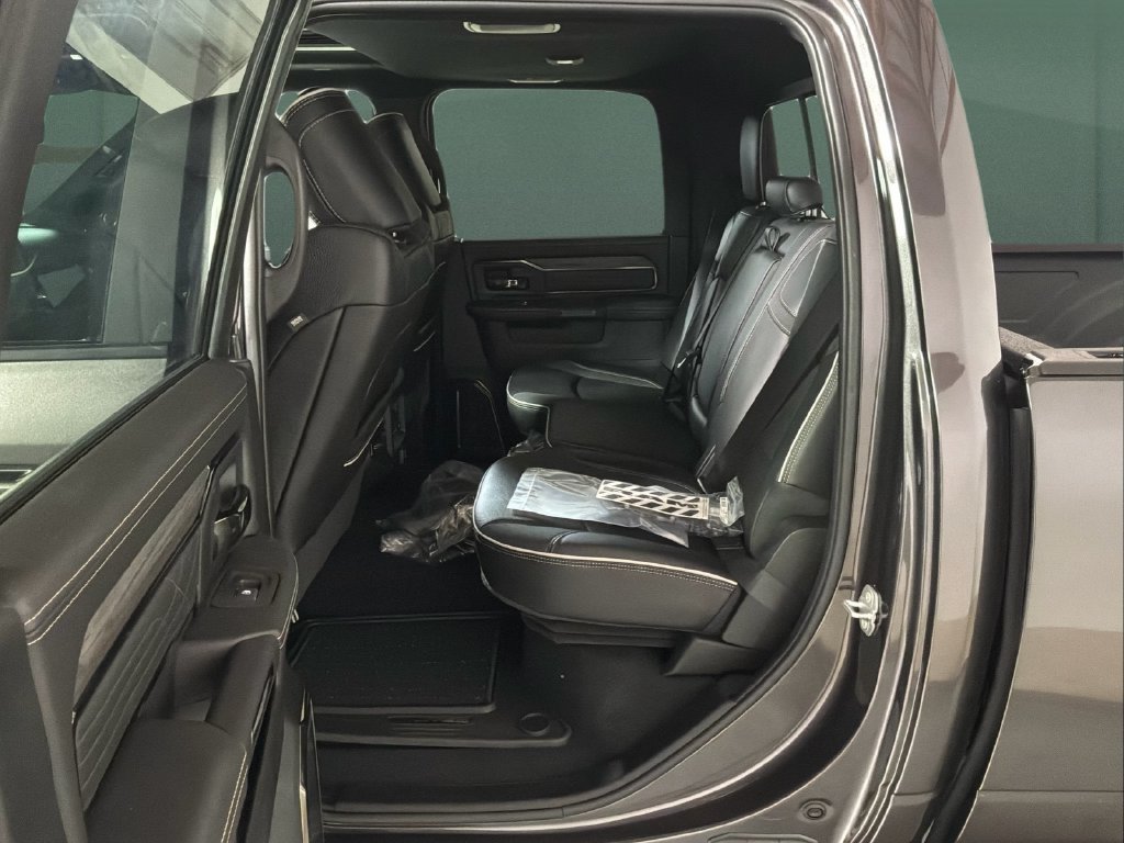 New 2027 RAM 3500 Limited AWD/4WD image 16