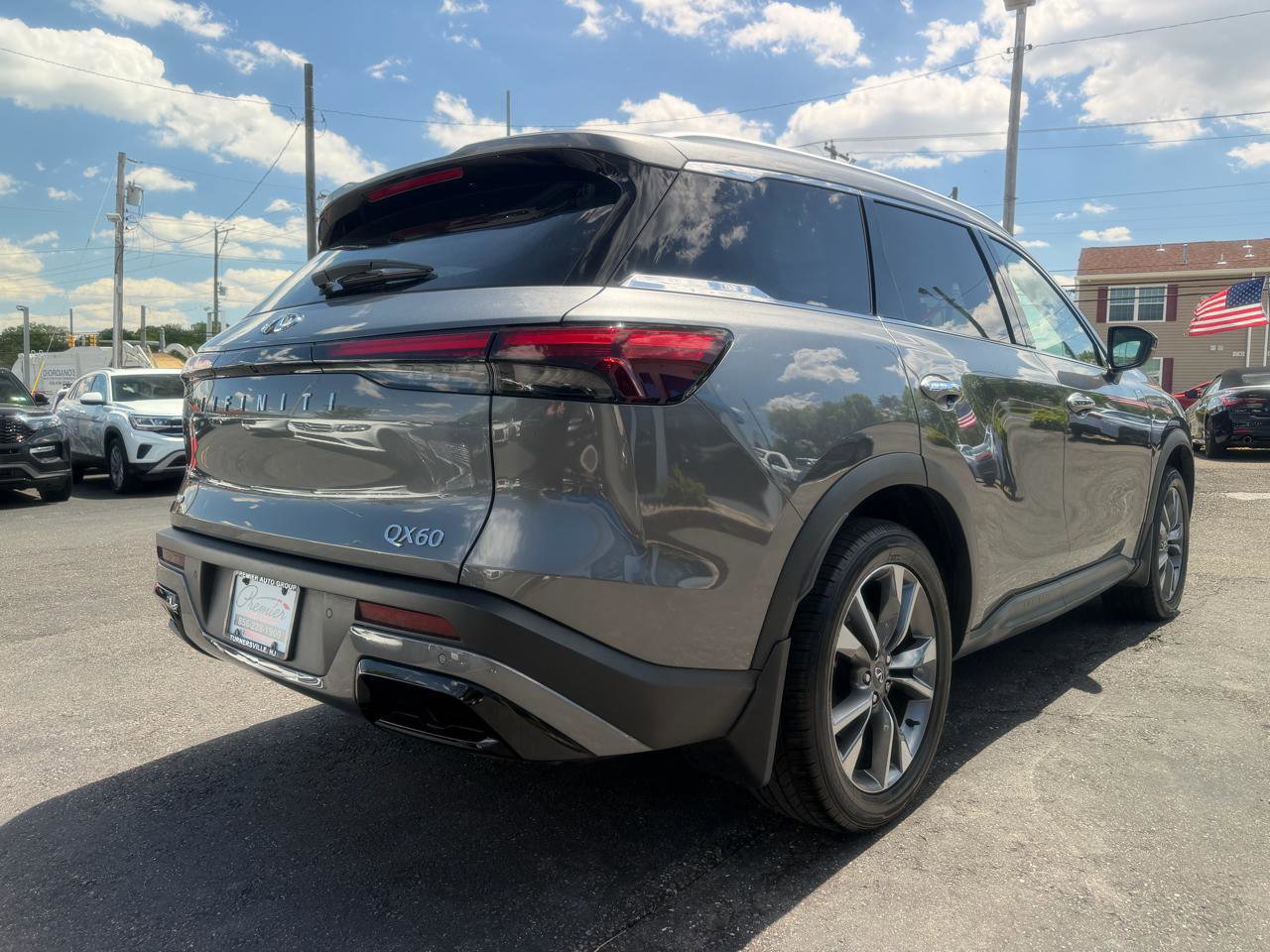 Used 2023 INFINITI QX60 Luxe AWD/4WD image 5