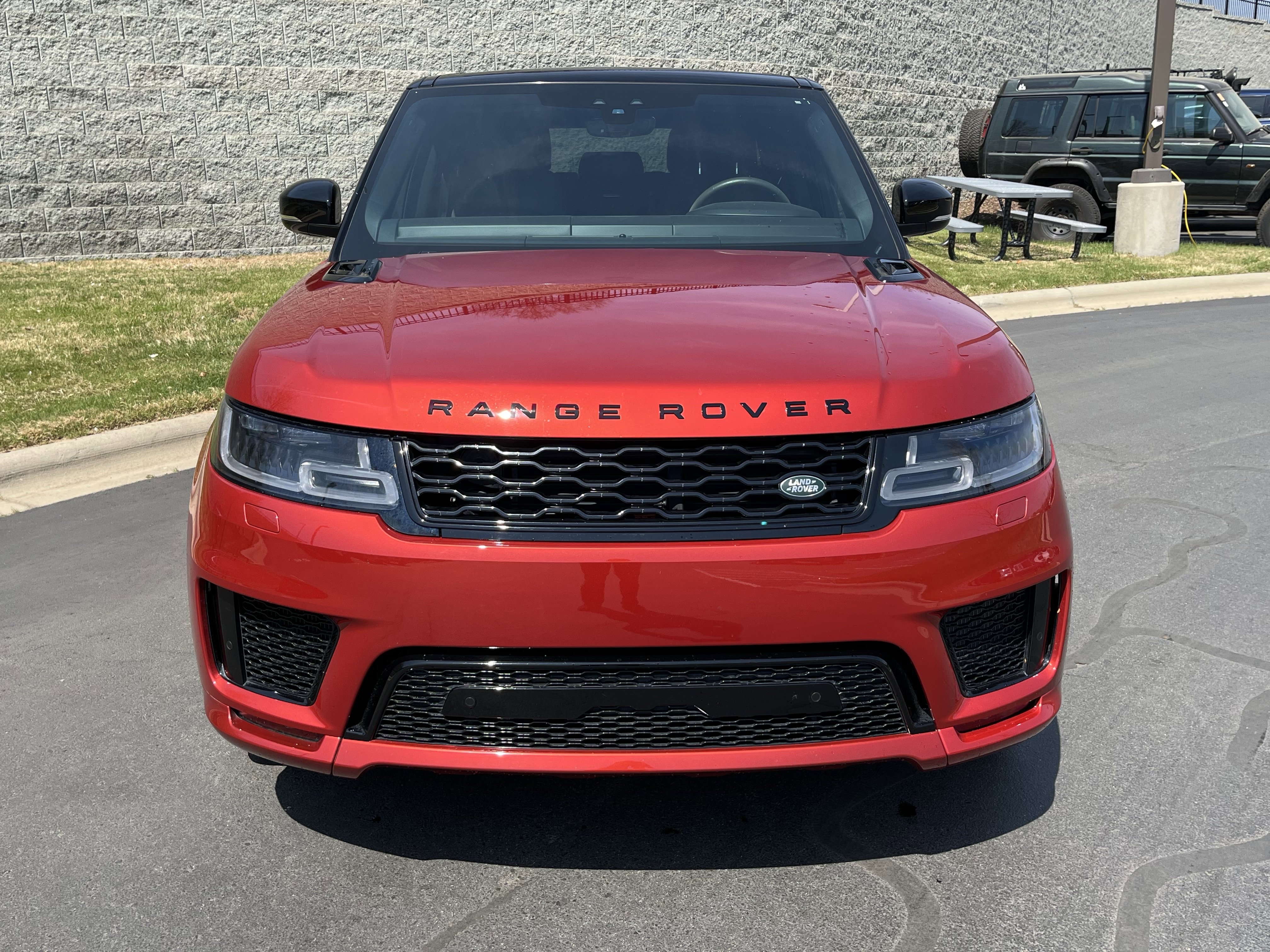 Used 2022 Land Rover Range Rover Sport HST image 10