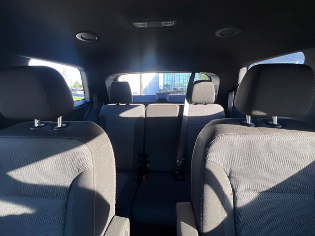 Used 2023 Chevrolet Traverse LT FWD image 18