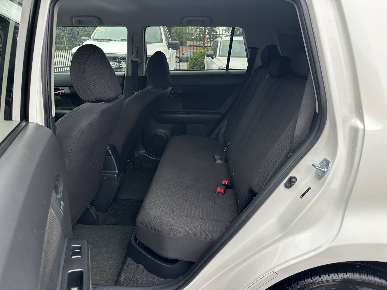 Used 2008 Scion xB FWD image 13